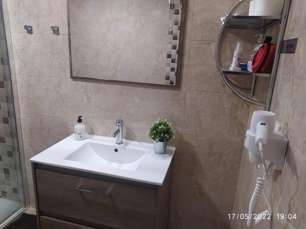 Appartement Piso Navas à Navas de San Antonio Extérieur photo